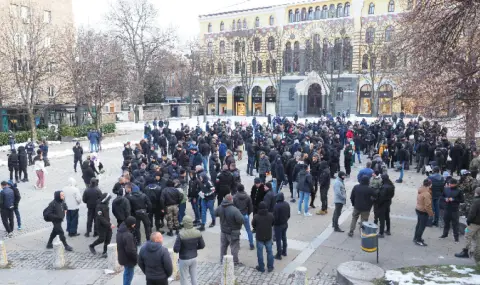 Кротък Луковмарш с много полиция на Голяма Задушница - 1