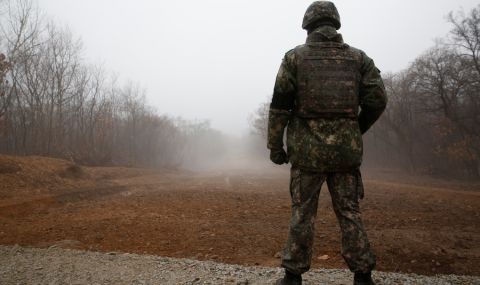 Южнокореец наруши законите на страната си, за да се бие за Украйна - 1