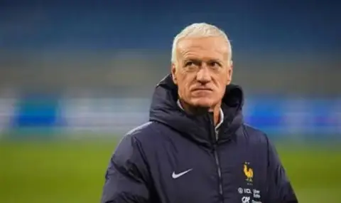 Тежък удар за Дешан: Майка му почина, няма да води Франция срещу Норвегия - 1