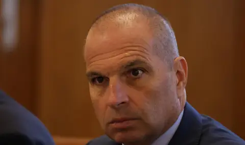 Гроздан Караджов: Днес се видя, че има "светлина в тунела" за българските железници - 1