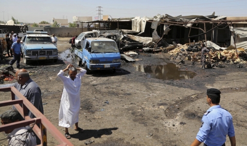 Мъж се взриви на пазар в Багдад - 1