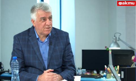 Румен Гечев пред ФАКТИ: Възглавничката на г-н Борисов ще ни излезе много скъпа - 1