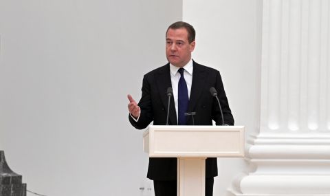 Медведев предупреди за възможни инциденти в атомните електроцентрали на ЕС - 1