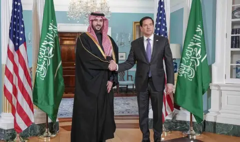 Саудитска Арабия подкани Тръмп да удари Иран, в Техеран са "готови за война"