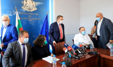 Българският лекарски съюз: Здравната каса спъва и бави борбата с коронавируса - 1