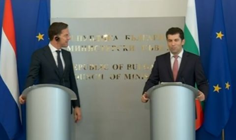 Петков след срещата с Рюте: Обсъдихме общи проекти - 1