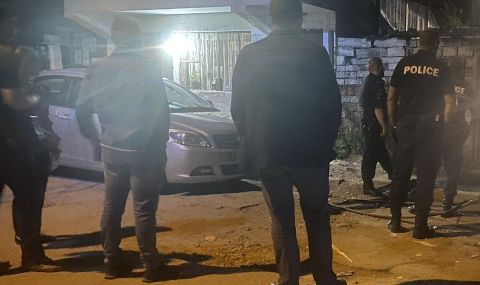 Кмет, полиция и здравни власти провериха нивото на нощния шум в кв. "Христо Ботев" -София - 1