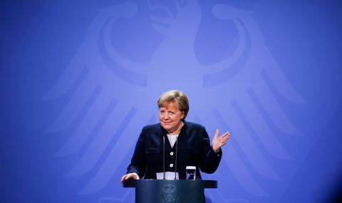 Ангела Меркел обяснява всичко - 1