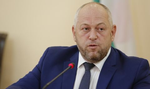 Зам.- министър Папукчийски: Забавени са строително-монтажните дейности по ключови жп отсечки - 1