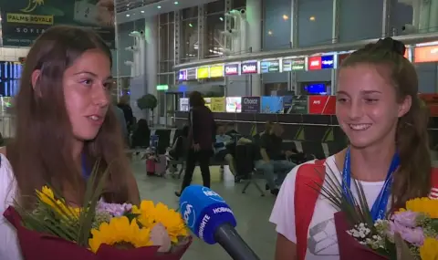 Росица Денчева и Елизара Янева достигнаха осминафиналите на двойки на Ролан Гарос - 1