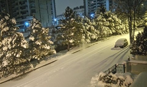 Сняг и студ блокираха Турция - 1
