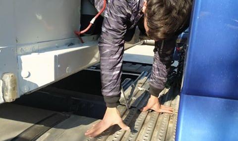 15 незаконни мигранти в камион на &quot;Дунав мост&quot; - 1
