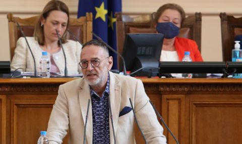 Дилов-син за новия председател на НС: Не знам нищо за този младеж - 1