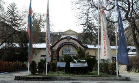 От днес в "Александровска" преглеждат безплатно преболедувалите COVID-19 - 1