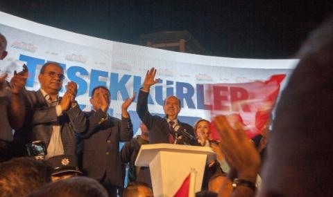 Близък до турското правителство печели избори в Кипър - 1