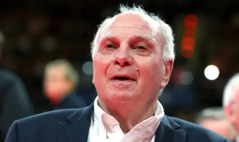 Почетният президент на Байерн Мюнхен: Очевидно Слот е обещал нещо на Виртц, което не може да изпълни - 1