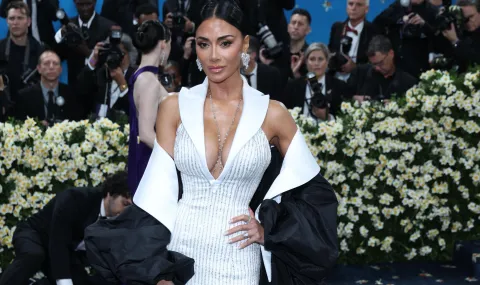 Nicole Scherzinger impressed with a daring look after severe burns (PHOTO) - 1