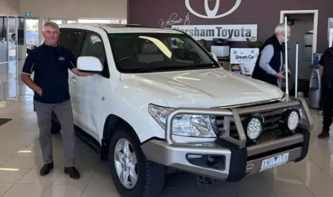 Продава се Toyota Land Cruiser с пробег от... един милион километра - 1