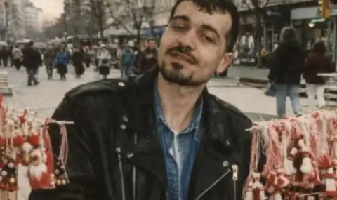 Слави Трифонов за бедното си минало, когато е продавал мартеници - 1