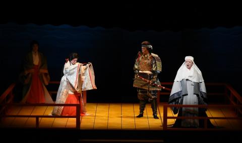 За пръв път в България японската опера „Аленото ветрило“ - 1