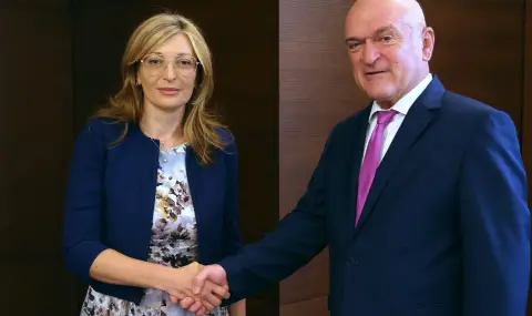 It is now official: Ekaterina Zaharieva is the Bulgarian nominee for European Commissioner  - 1