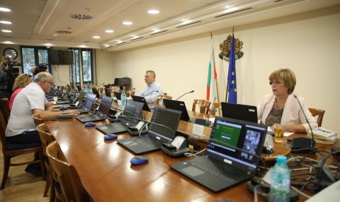 Прокурорската колегия на ВСС отстрани от длъжността апелативния прокурор на Варна Владимир Чавдаров - 1