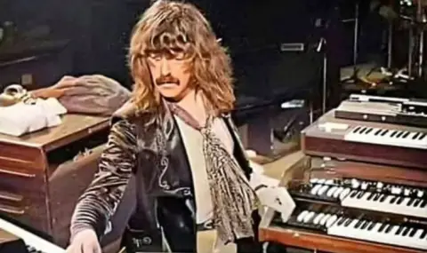 Джон Лорд на 85 г.: "Гласът на разума" в Deep Purple с небесен рожден ден - 1