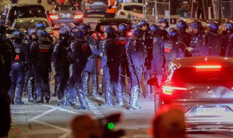 Над 700 арестувани при снощните безредици във Франция - 1