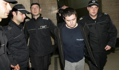 Осъденият за убийството пред дискотека "Соло" е задържан в Узбекистан  - 1