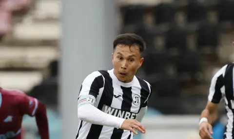 Парвиз Умарбаев вече може да облече екипа на България - 1