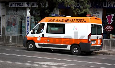 Кола блъсна жена в центъра на София - 1