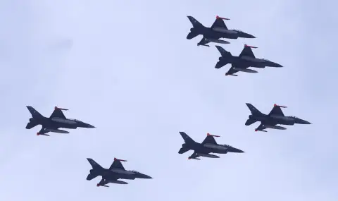 Президентът на Аржентина представи изтребителите Ф-16 - 1