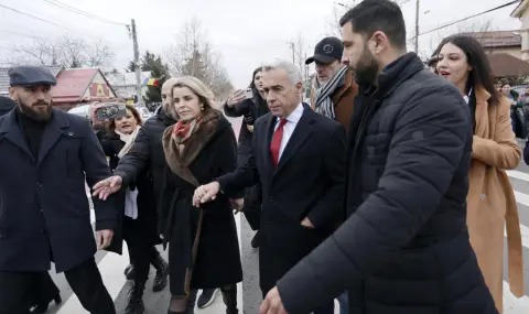 Калин Джорджеску постави под съмнение дали в Украйна се води война и заяви, че Путин е „патриот и лидер“  - 1