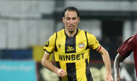 Ботев Пловдив информира по неуважителен начин Ивелин Попов, че няма да поднови договора му - 1