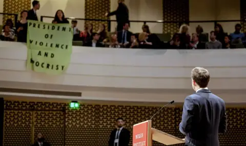 Франция отново изпадна в политическа и финансова несигурност - 1