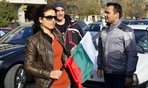 В Плевен и Добрич протестираха срещу по-скъпите винетки - 1
