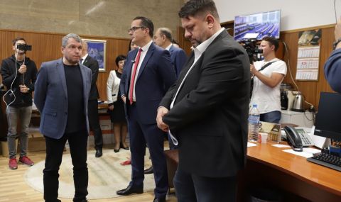 Цончо Ганев: Да купим бойните машини за пехота ни от завода в Бургас, а не от Канада US старйкъри - 1