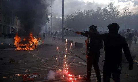 Support for Marine Le Pen increases after unrest in France - 1