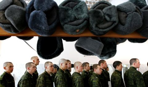 „Безаналоговата“ руска армия няма зимни униформи - 1