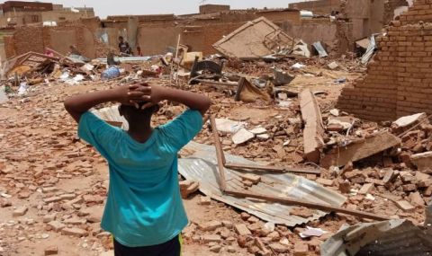 Стотици убити в Судан - 1