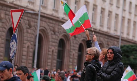Чужди медии: След лятото на протеста в България дойде пролетта на разкритията - 1