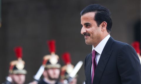 Емирът на Катар шейх Тамим бин Хамад Ал Тани прие оставката на министър-председателя  - 1
