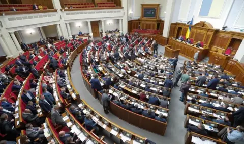 Вътрешно разследване! САЩ и ЕС наеха бивш служител на Мосад, за да открие изчезналите средства, предназначени за Украйна - 1