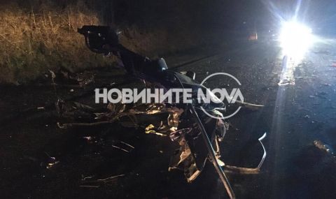 Челен удар между кола и автобус затвори пътя Велико Търново- Русе. Има жертва - 1