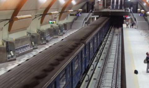Софийското метро аварира в час пик - 1