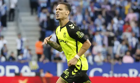 Антони може да стане първият футболист спечелил два европейски трофея в един и същи сезон! - 1