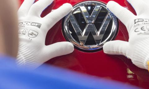 VW измести Mercedes като спонсор на Бундестима - 1