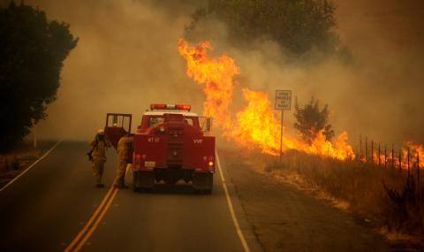 Пожари опустошават Калифорния - 1