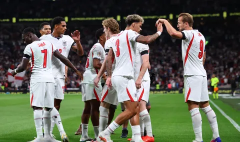 England have defensive problems ahead of the match with the Czech Republic - 1