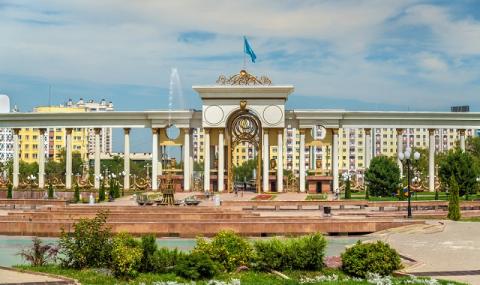 Казахстан се отказа от кирилицата - 1